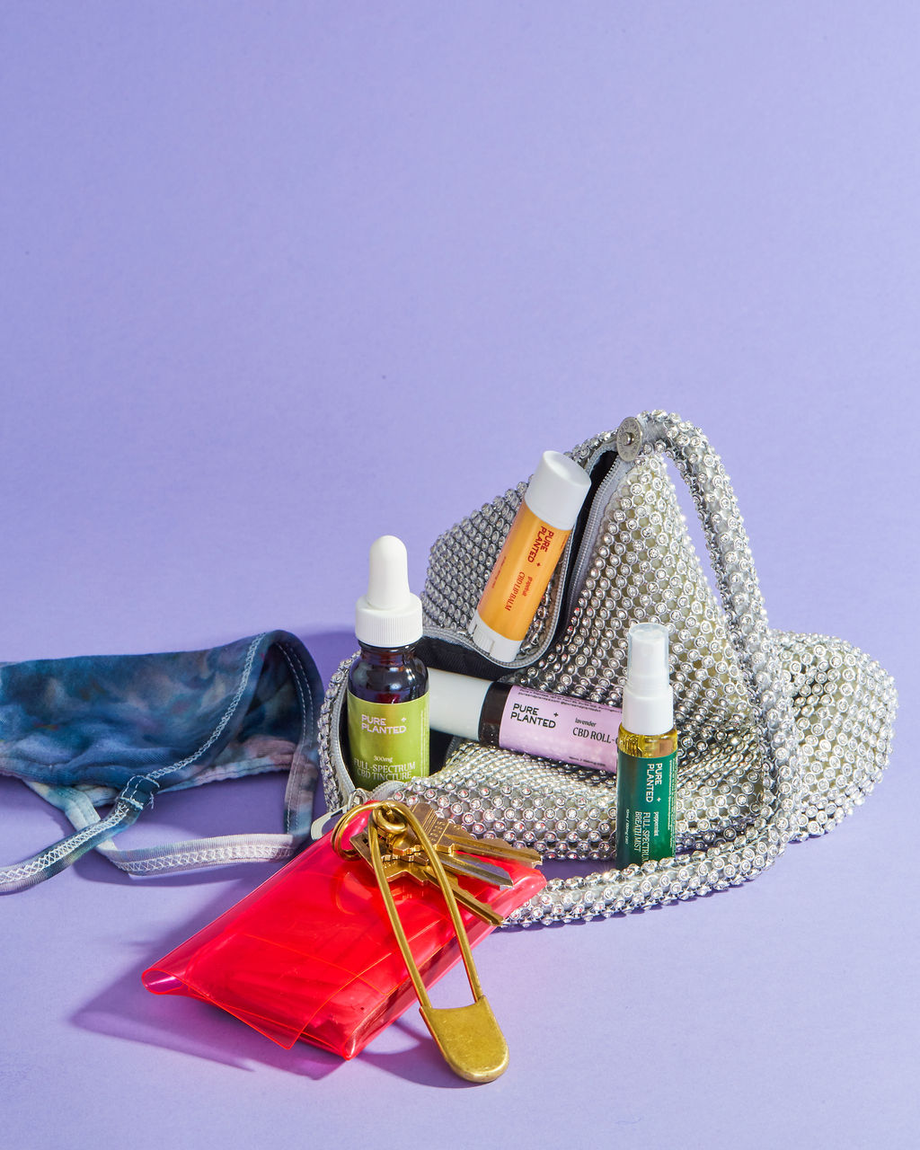 CBDPurseEssentialsKit_InsidePurse_Product_KeyChain